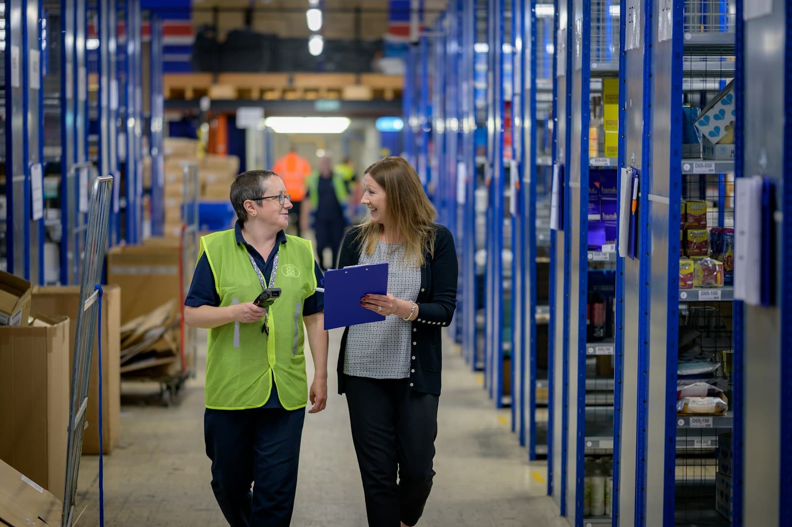 Warehouse operators using Smart WMS